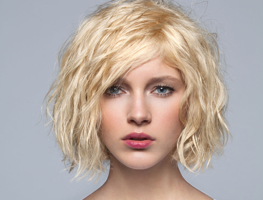 coiffure carre ondule femme