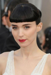 coiffure frange haute