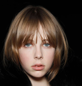 coupe frange sauvage